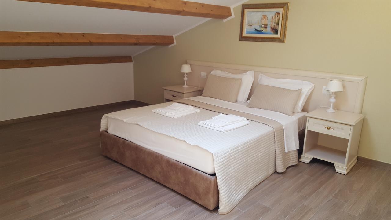 Villa Cavour Comacchio Habitación foto